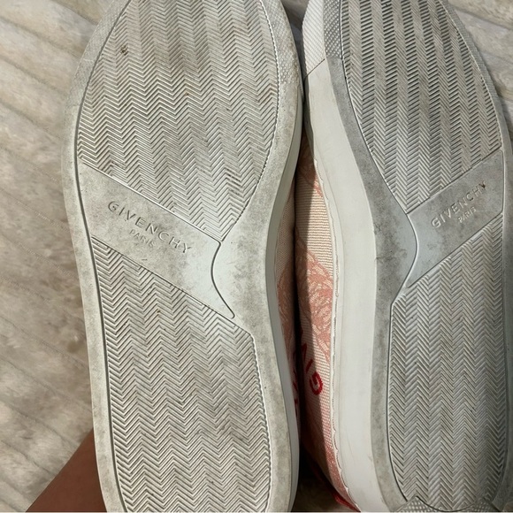 Givenchy Leather Printed Sneakers Size 37 - Picture 13 of 15